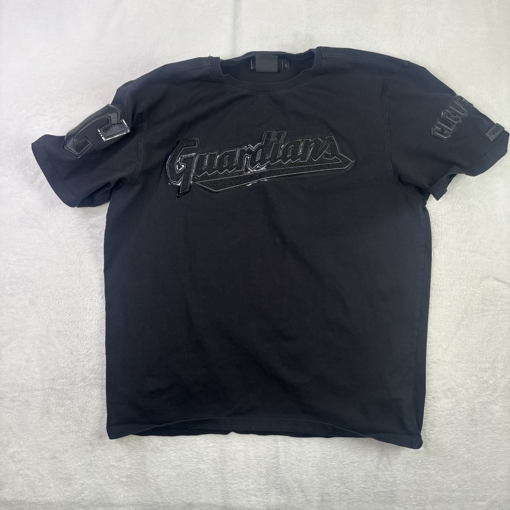 Pro Standard MLB Cleveland Guardians Black SS Shirt Men's Large